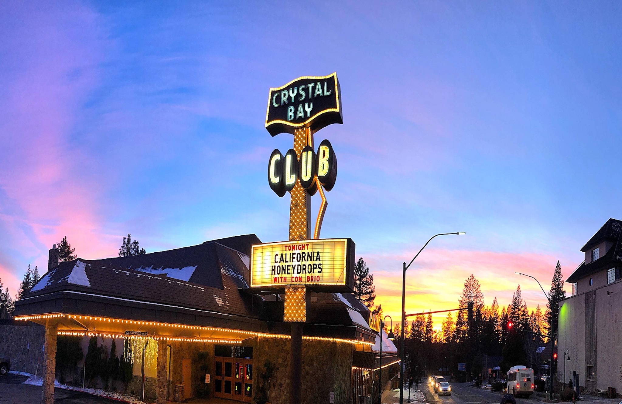 Club Lake Tahoe street