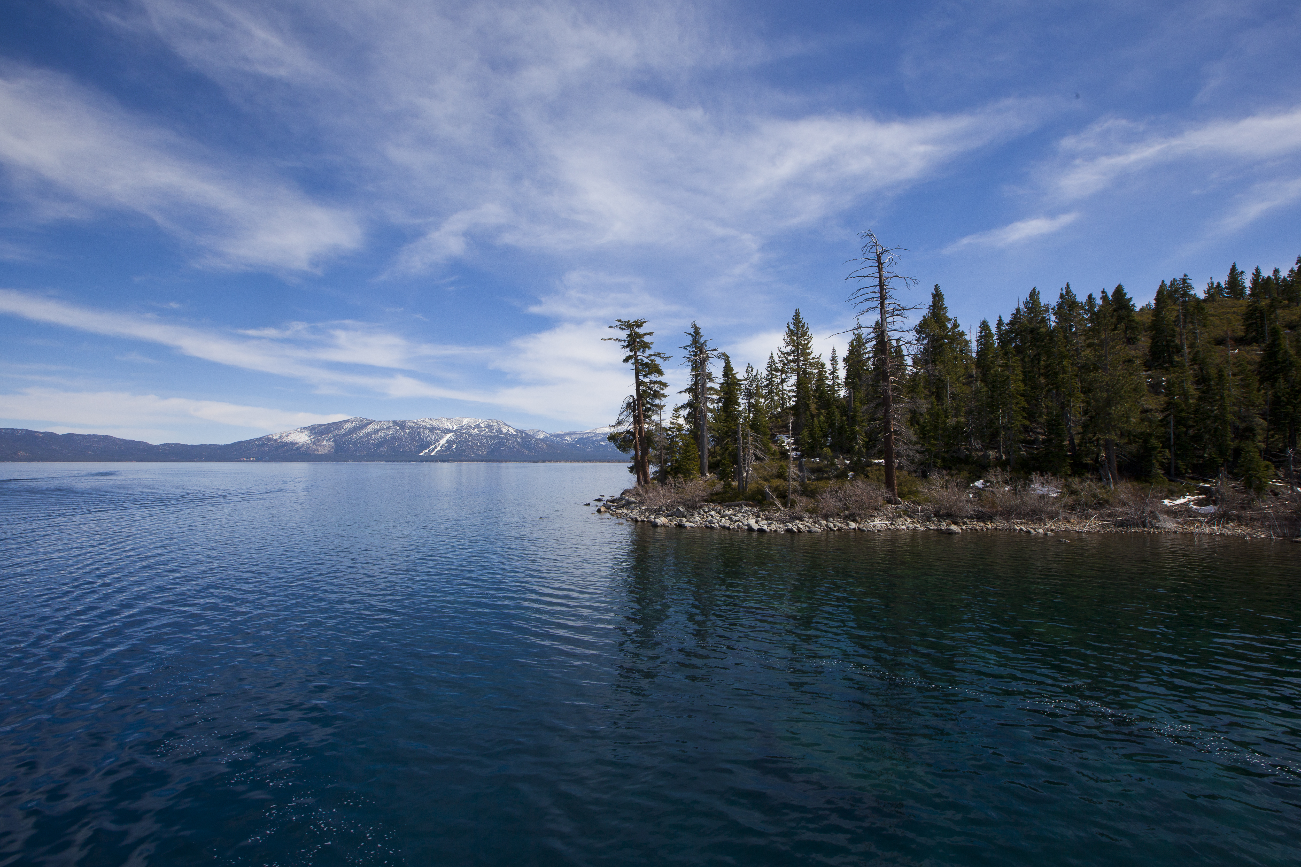 The Ultimate 2026 Lake Tahoe guide: Best Summer Activities, Hidden Gems & Top Restaurants