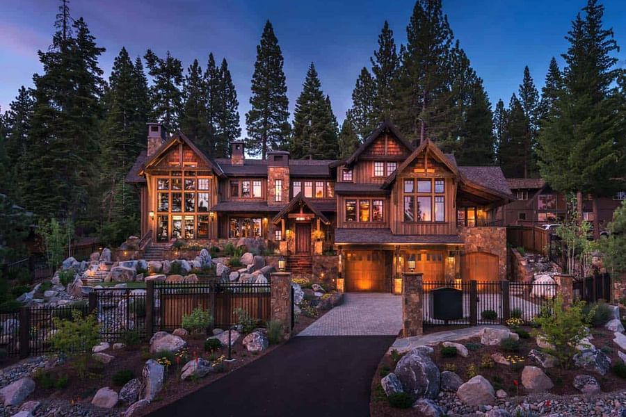 Lakeside Modern Mansion Lake Tahoe