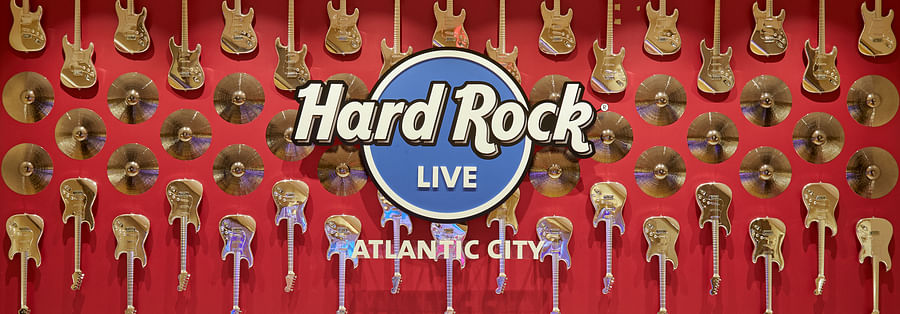 Crowd enjoying a live concert at Hard Rock Hotel & Casino in Lake Tahoe