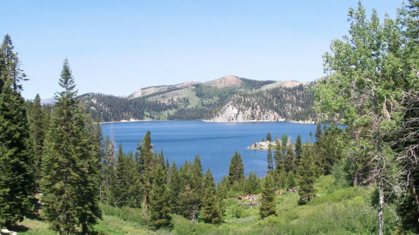 Stunning view of Marlette Lake with its clear blue waters and surrounding natural beauty